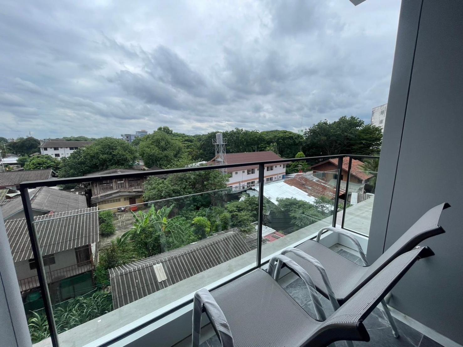 The Astra Sky River Condo Чиангмай Екстериор снимка